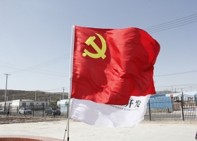 高鐵開發(fā)（集團(tuán)）充分發(fā)揮“后盾”作用  開展志愿活動(dòng)暖人心